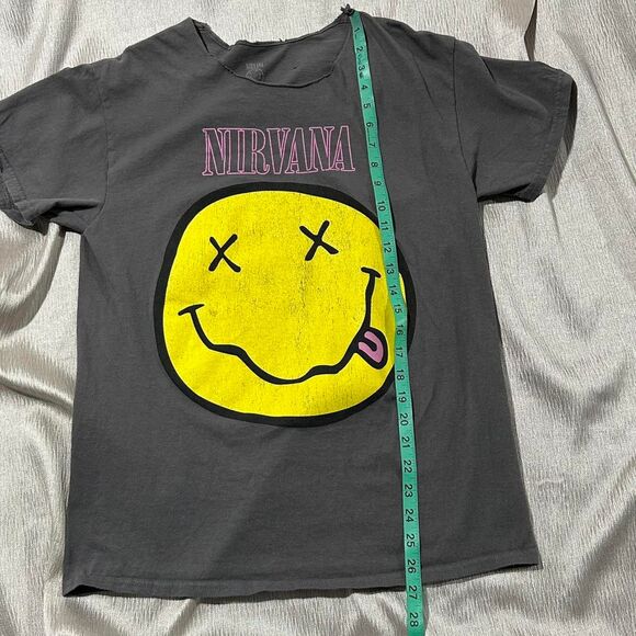 Grey Nirvana Band Tee smiley face tshirt size medium - Picture 5 of 6